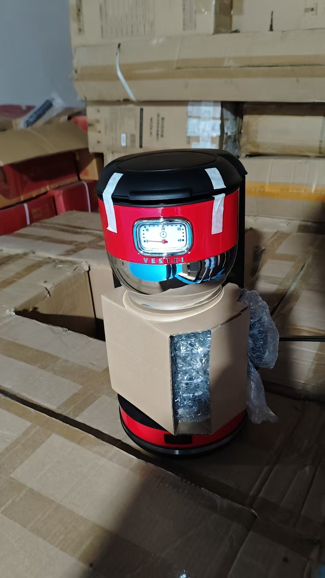 VESTEL Retro-style Air Fryer
